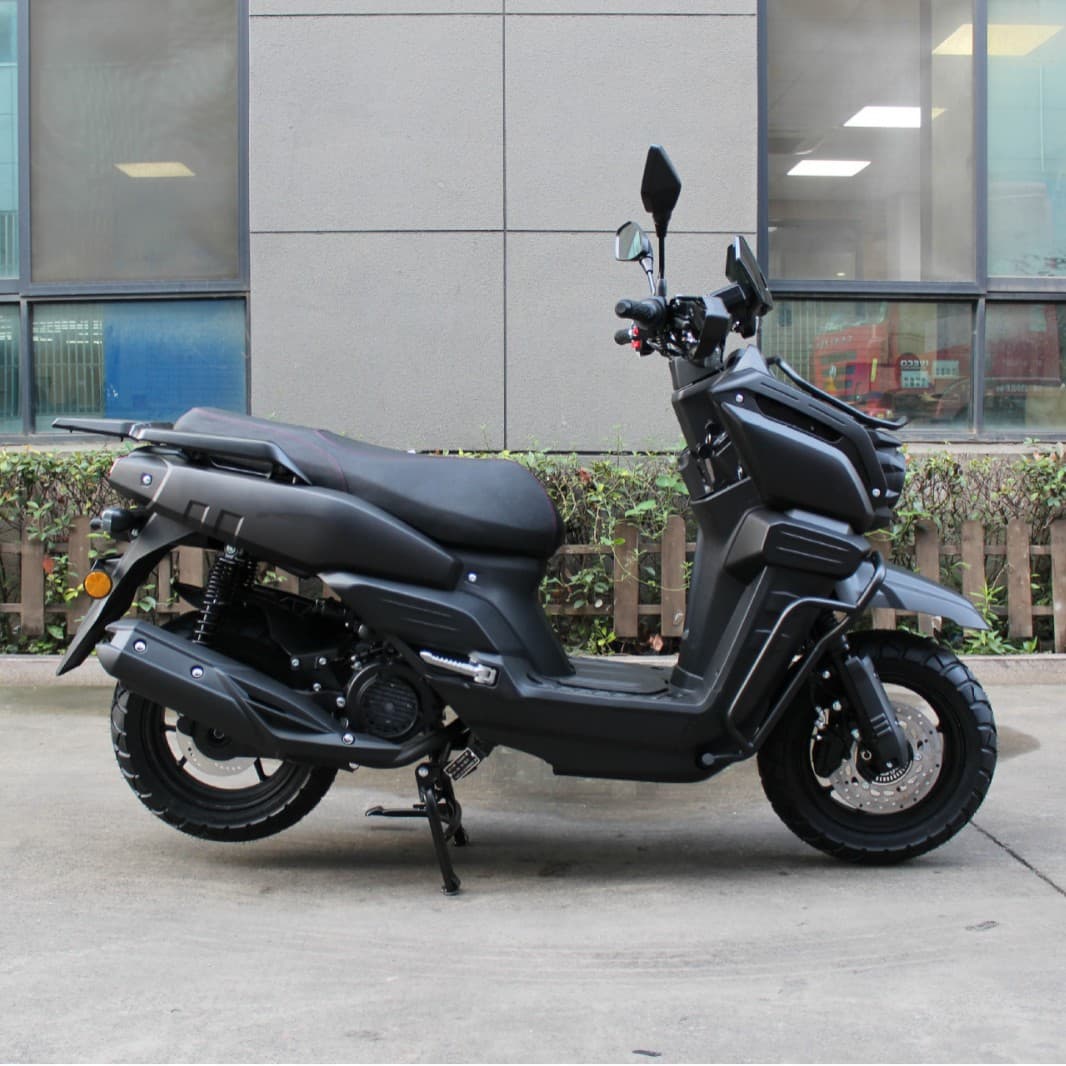 49/180Cc Best-Selling Fuel-Saving Scooter Transportation Two-Wheeled Motorcycle Power