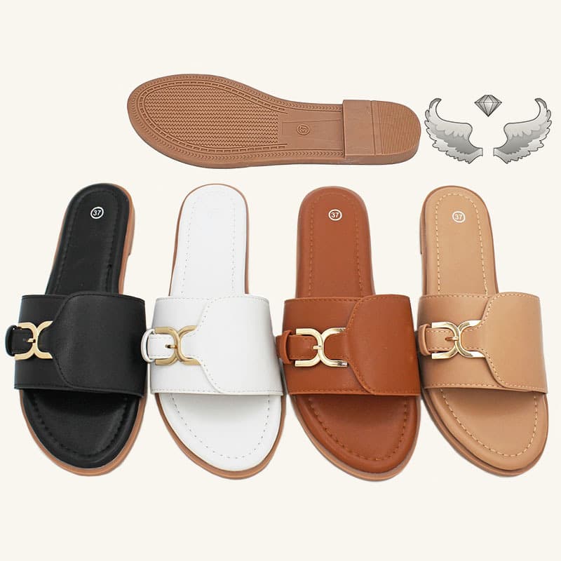 Yiwu Stall Wholesale Slippers Women's Outerwear Flat New Style Buckle Fashion Craft Shoes Ladies Slippers