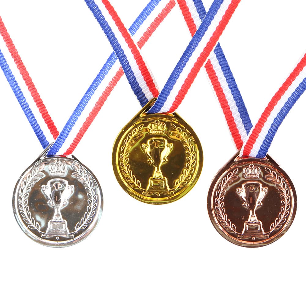 Amazon Children's Plastic Medal Necklace Toy Crown Gold Sports Medal Toy Party Gift Trophy