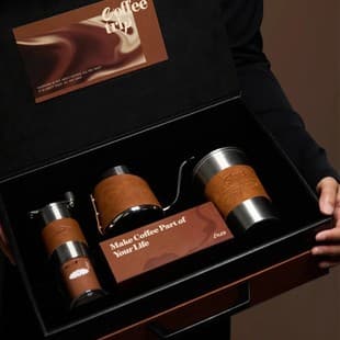 PU Leather Sleeve Logo Gift Coffee Set Premium Hand-Pour Coffee Kettle Gift Box Coffee Machine Set Business Cup