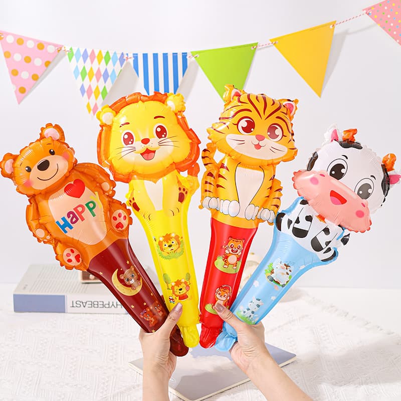 Handheld refueling stick, spaceman dinosaur theme push stick, small gift for children's birthday, animal cartoon balloon
