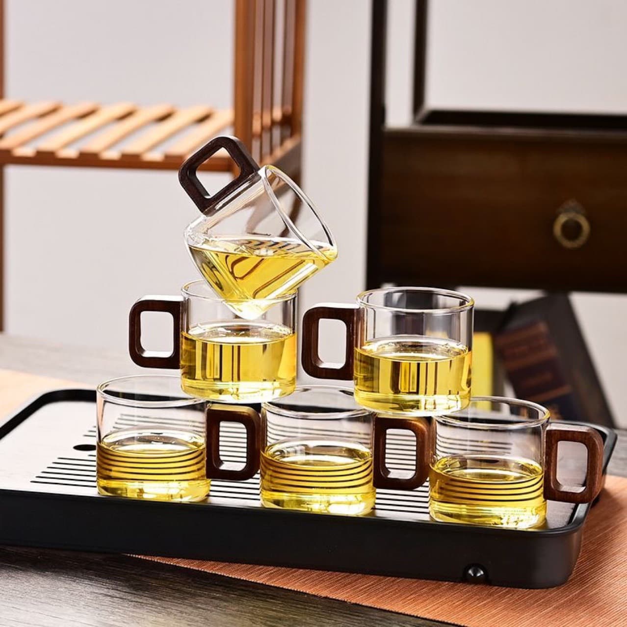 High borosilicate glass small tea cup, home tea drinking heat-resistant tea cup set of 6 with solid wood handle, thickened glass cup