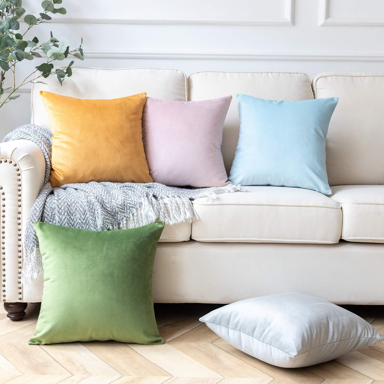Pure Color Velvet Folded Pillowcase Bed Headrest Sofa Cushion Cover Luxury Style PP Cotton Filled Customizable Slipcover