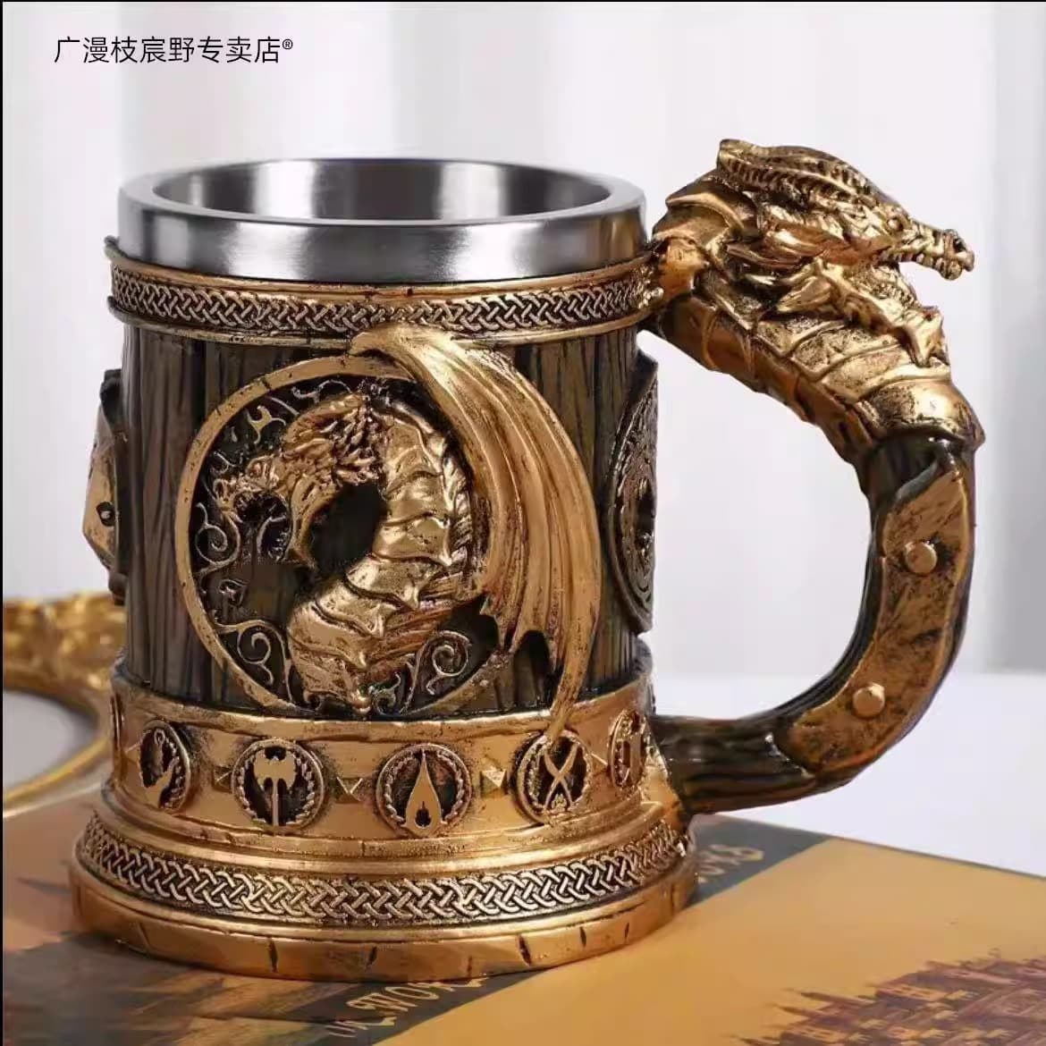 Creative Resin Stainless Steel Embossed Beer Mug Retro Punk Skull Mug Home Decoration Gift