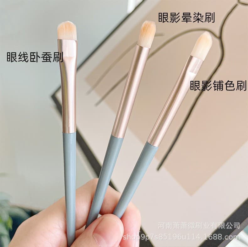 3-Pack Eyeshadow Brush Set Soft Bristle Makeup Brushes Trio for Beginners Single Brush Newbie Cosmetic Tool Blending Brush