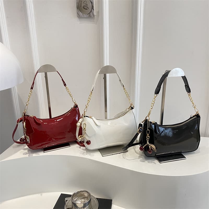 Textured Fashion 2025 Summer New Niche Design Crescent Bag Casual Simple Ladies Personalized Shoulder Crossbody Bag