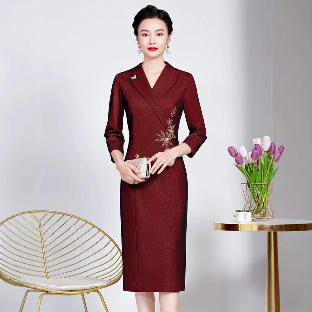 Autumn New Retro Style Wedding Banquet Mother's Dress High-End Cheongsam Mother-in-Law Dress Drop Shipping with Suit Collar