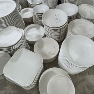 Ceramic Dinnerware Set by Ton - Chaozhou Tableware Ceramic Bowls and Plates