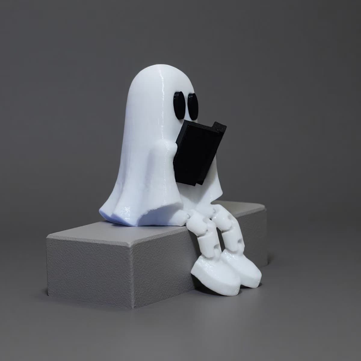 Cross-border popular reading ghost, cute, cute and playful Halloween home desktop decoration ornaments 3D printing