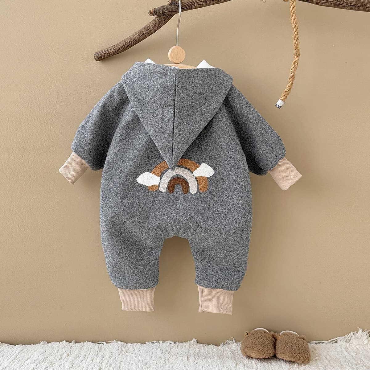 ins autumn and winter infant warm towel embroidered jumpsuit for boys and girls rainbow embroidered jumpsuit long-sleeved harem