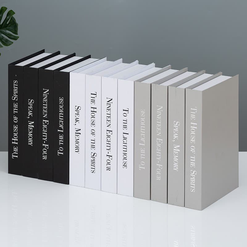 Minimalist and luxurious fake book decorations, showroom bookshelves, simulated books, photography props, models, ornaments, and book displays.