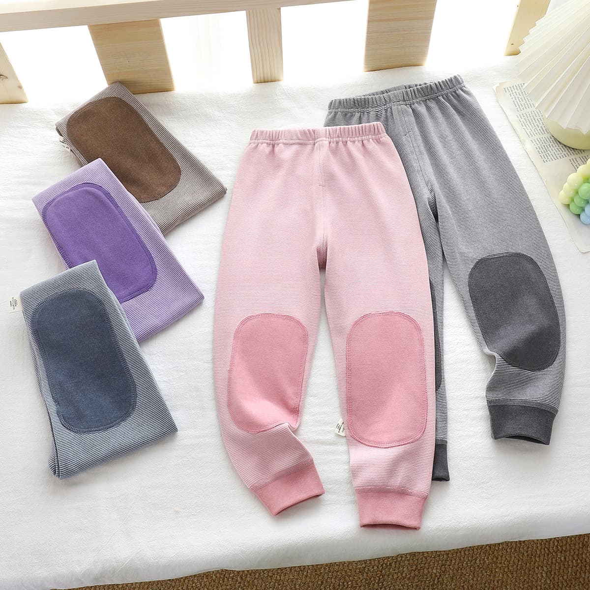 Children's thermal leg warmers, striped double-layered, thickened autumn and winter thermal pants for boys and girls, perfect for school uniforms.