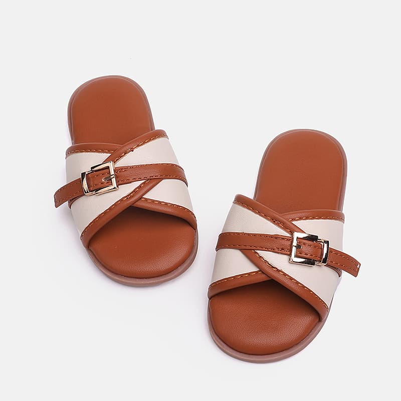 2026 Spring/Summer New Women's Brown Buckle Flat Sandals, Beach Sandals, Versatile Slippers for Outdoor Wear