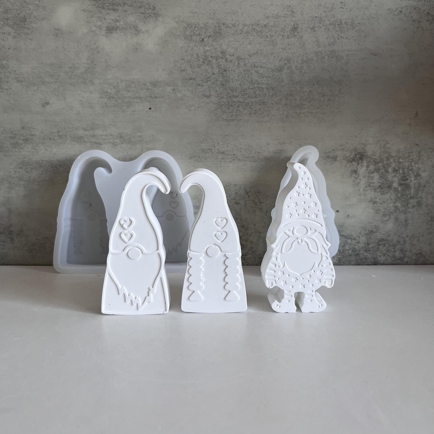 Santa Claus Aromatherapy Candle Mold Gnome Plaster Ornament Resin Mold Christmas Decoration Mold