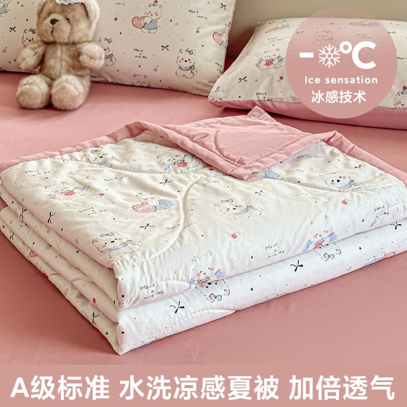 High-Appearance Cartoon Cute Summer Quilt, Thin Washed Cotton Quilt for Student Dormitories and Home Use, Machine Washable Air-Conditioning Quilt
