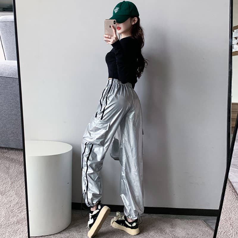 Real shot of 2024 Autumn/Winter Street Dance Trendy Brand Jazz Dance Short Women's European and American Hip Hop Dance Sequin Performance Suit