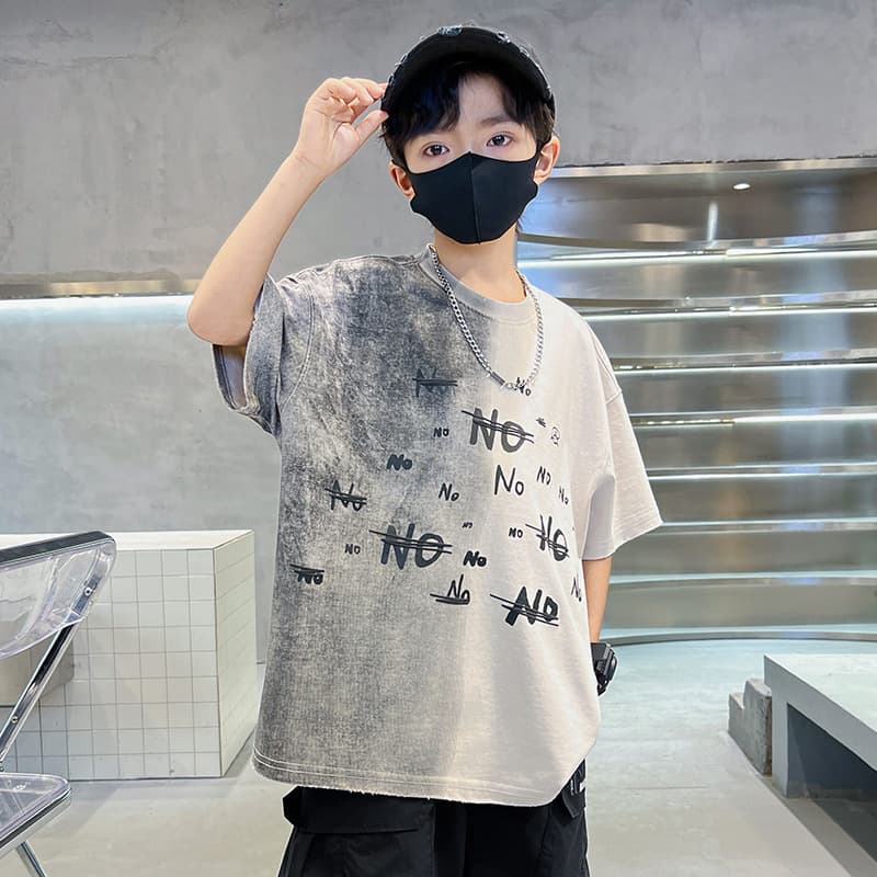 Boys Summer Gradient Short Sleeve T-Shirt 2026 New Style Kids Eye-Catching Fashionable Top Big Kids Half Sleeve Tee Cool
