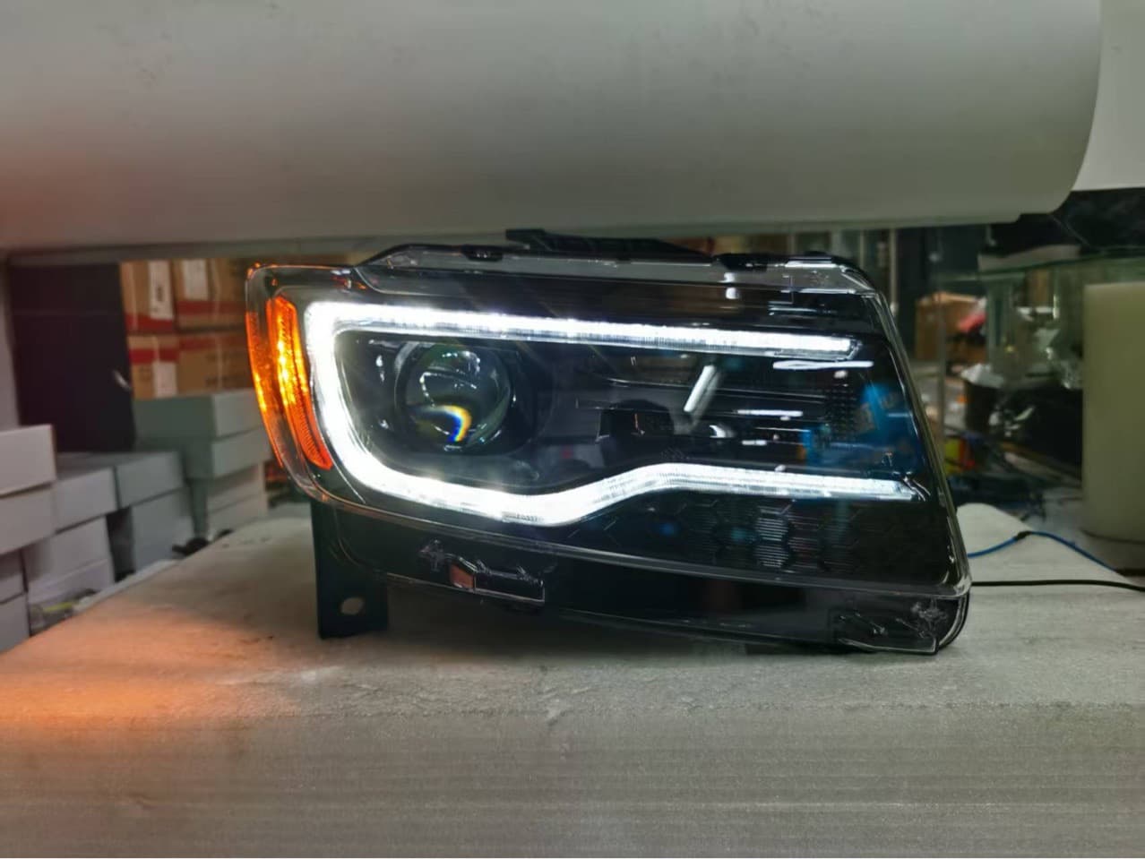 Suitable for 11-15 Jeep Compass headlight assembly Grand Cherokee modified LED daytime running light lens