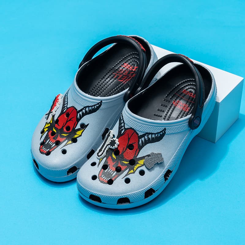 New Stranger Things Kids Croc Sandals Casual Summer Outdoor Non-Slip Soft Sole Beach Shoes