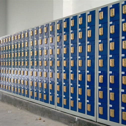 Customized mobile phone cabinets, employee lockers, item storage cabinets, and water cabinets wholesale.