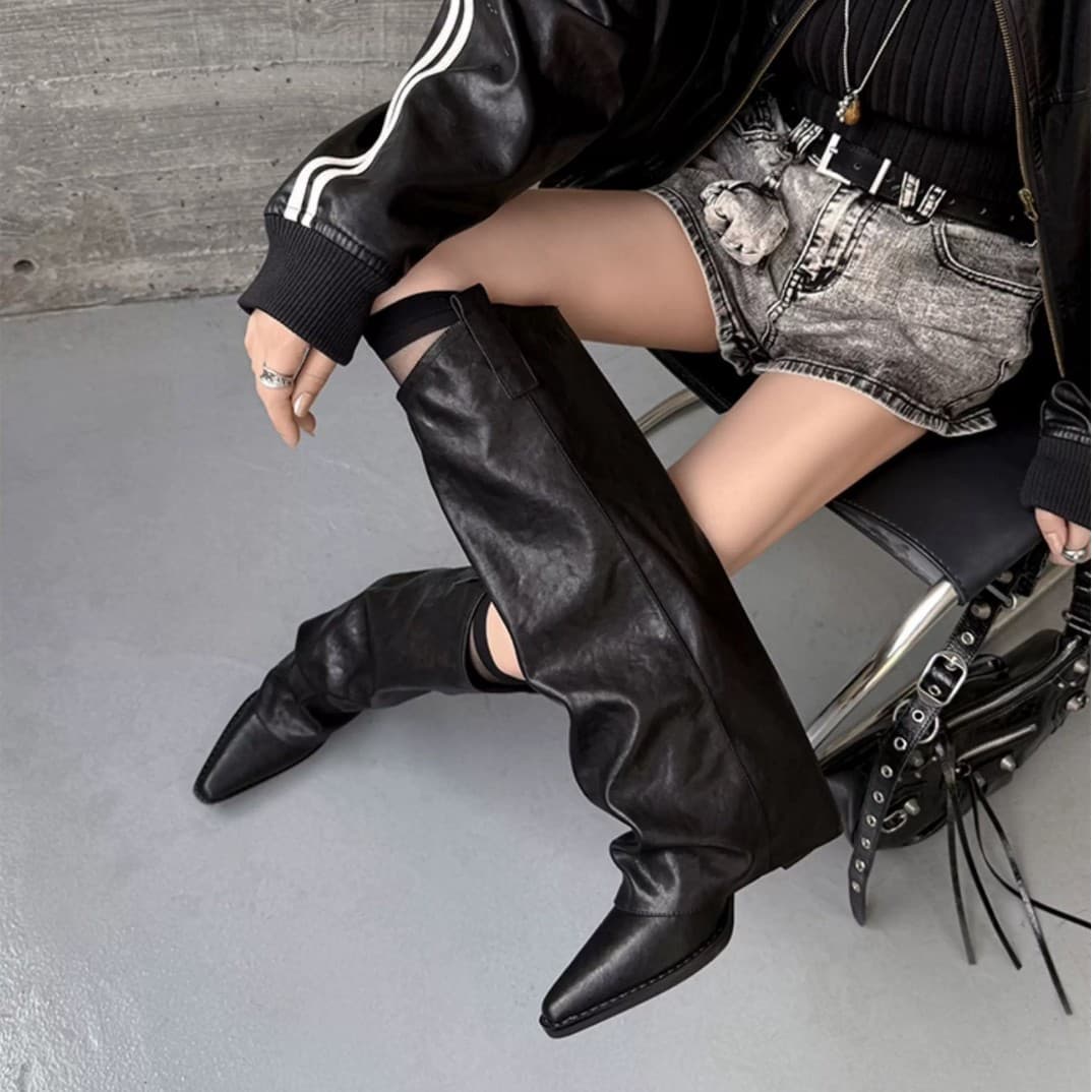 Senhejiang Wasteland Style Faux Leather High Heel Boots for Women, Long Black Boots, New Autumn/Winter Chunky Heel Pointed Toe Riding Boots