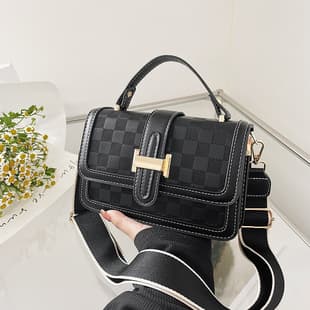 Trendy Women's Handbag 2026 New Style Small Square Bag Shoulder Crossbody Top Handle Stitching Soft Leather Shoulder Bag Wholesale