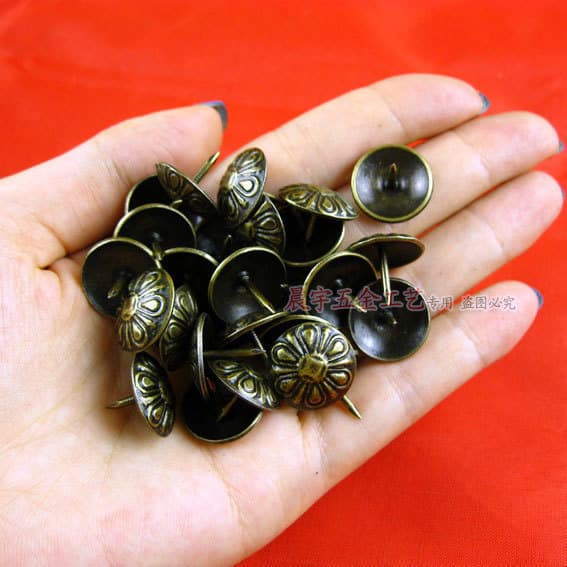 Dun'ang Chinese antique bronze chrysanthemum pattern embossed nails, European drum nails for wooden boxes, small decorative push pins and thumbtacks