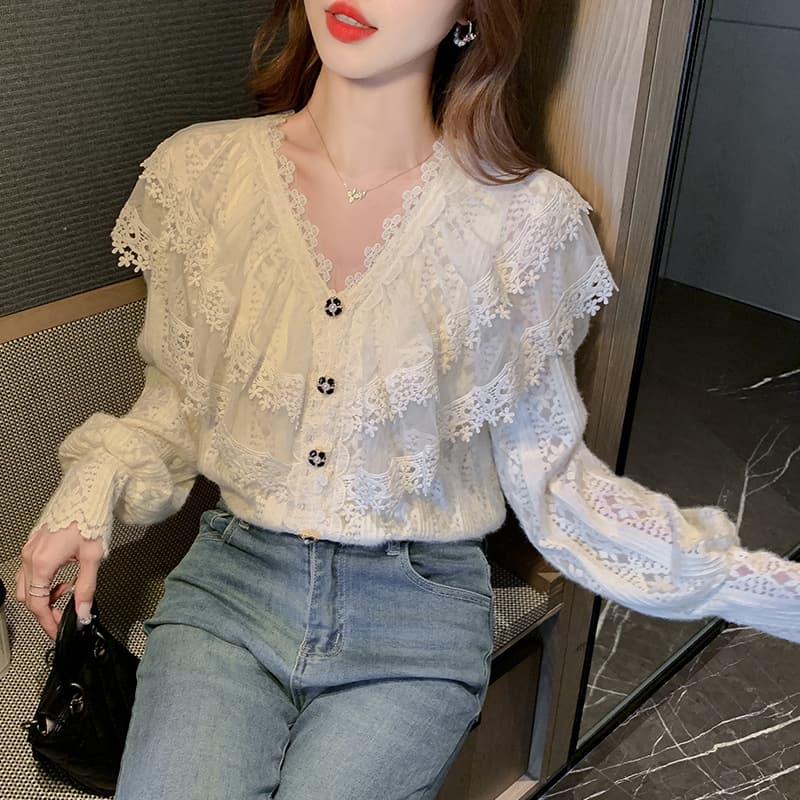 2025 New Autumn Korean Style Versatile V-Neck Ruffled Lace Shirt Women's Long-Sleeved Lace Base Layer Top