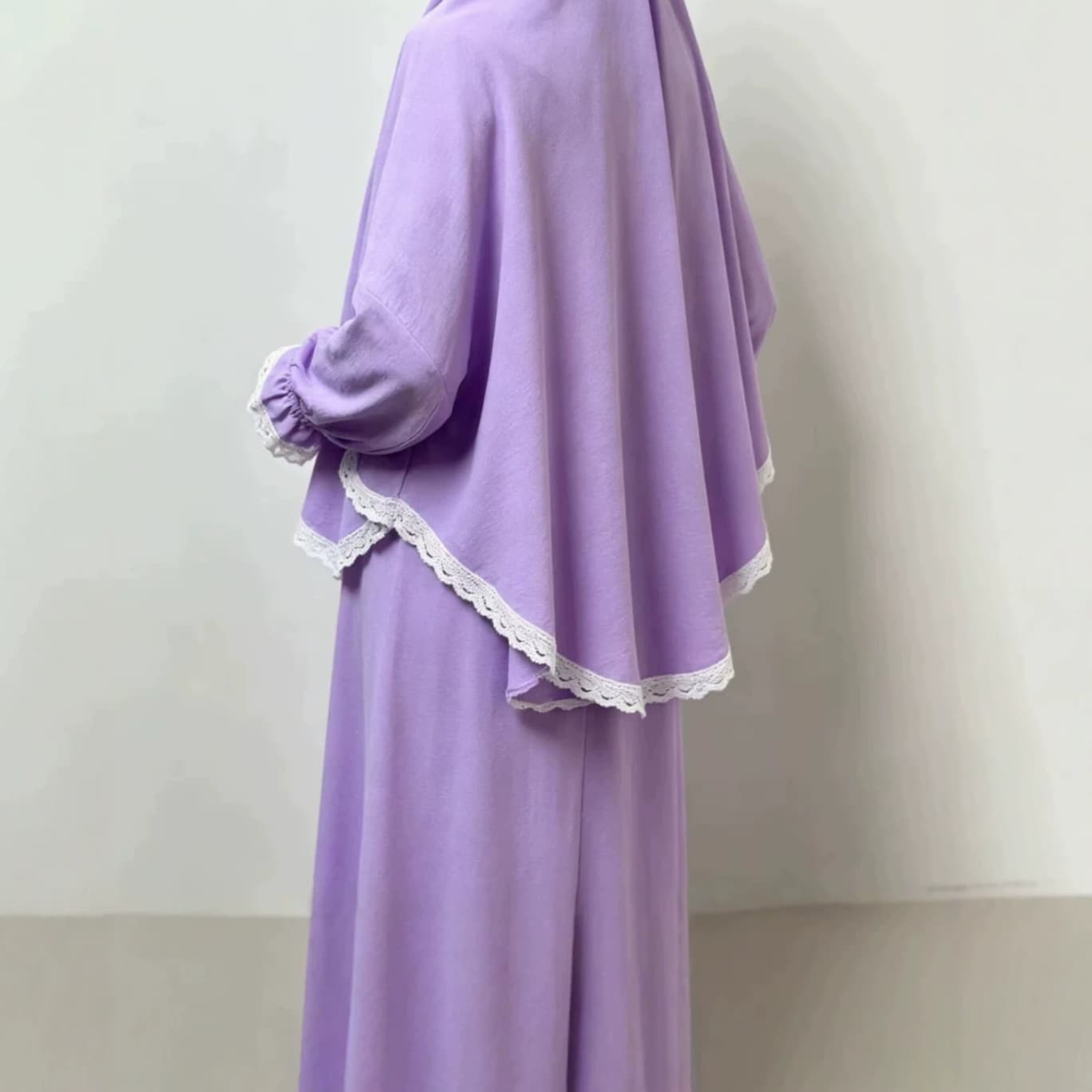 Cross-Border Women's Long Robe Two-Piece Set, Casual Long-Sleeve Top with White Lace, Loose Adjustable Skirt P304