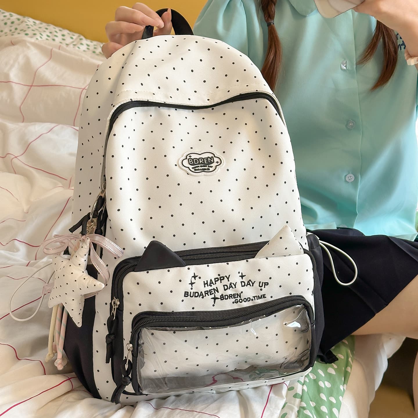 Schoolbags for middle and high school girls Korean style polka dot backpack 2026 new trendy large capacity shoulder bag primary school students pain bag