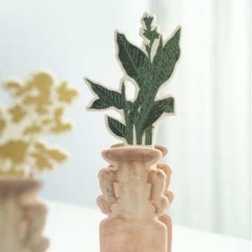 Custom Flower-insert Scented Discs, 3D Fragrance Stand with Base, Fresh Wardrobe/Car Use
