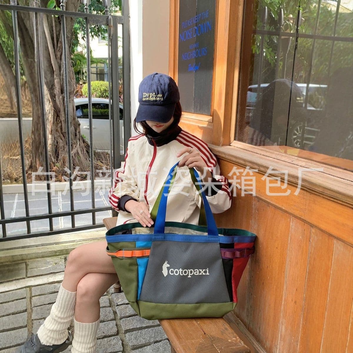 New Colorful Large Tote 30L Egg Roll Handbag Alpaca Dopamine Tote Bag Outdoor Travel Bag Large Capacity