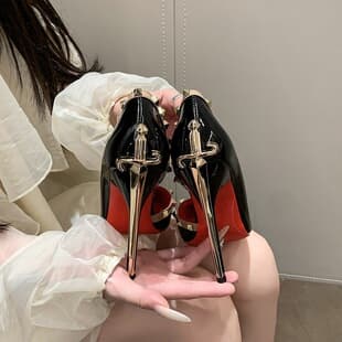 Plus Size High Heels Pointed Toe Red Sole Scepter Patent Leather Sexy Queen Style Elegant Non-Tiring Black Flats