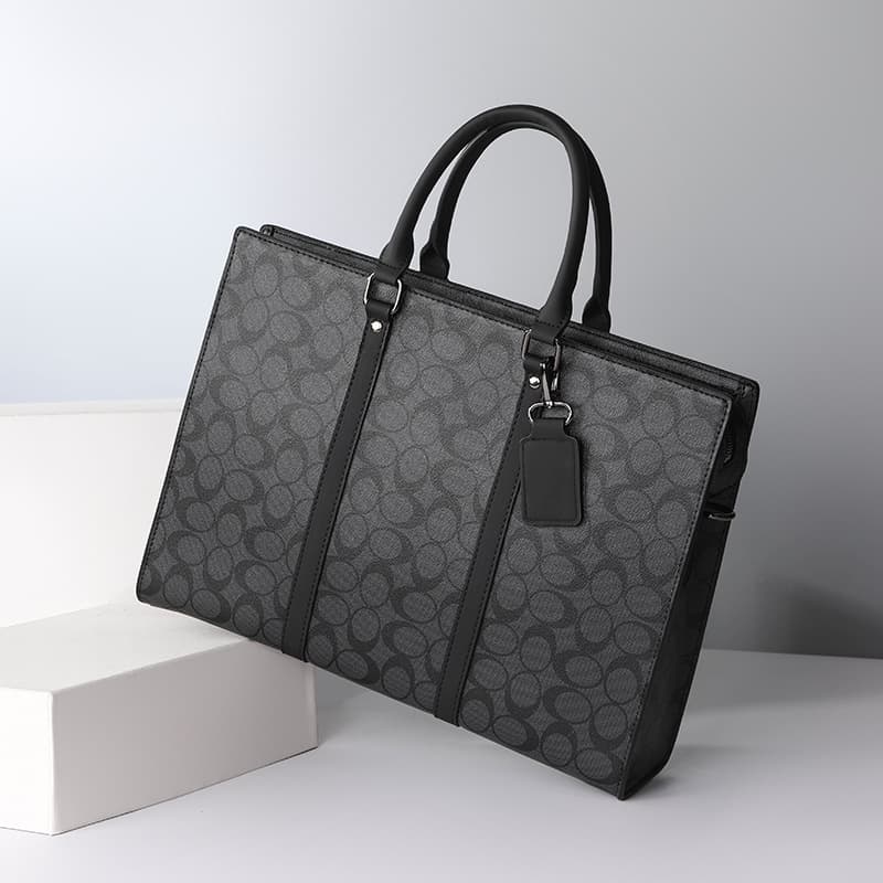 Large Capacity Business Briefcase for Men Fashionable Laptop Handbag A4 Document Bag Retro European And American Style PVC Material