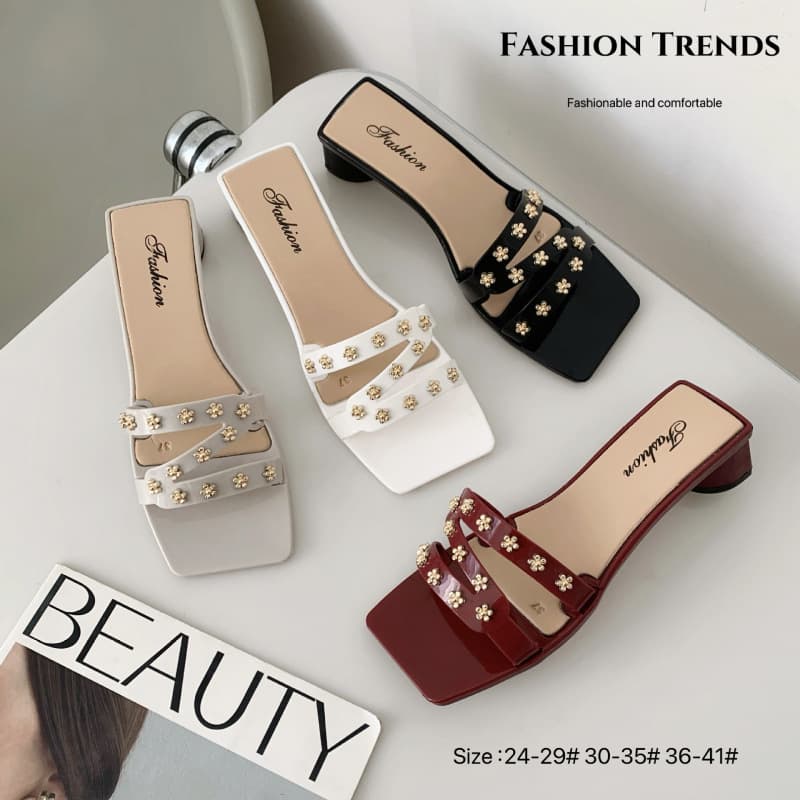 Women's Summer Wedge Sandals, Fashionable and Casual for Outdoor Wear, Studded Slip-Ons, High-End Wedge Sandals