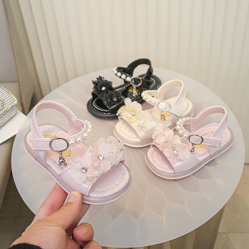 Girls Princess Sandals 2026 Summer New Flower Rhinestone Fashionable Versatile Baby Lighting Anti-Slip Sandals