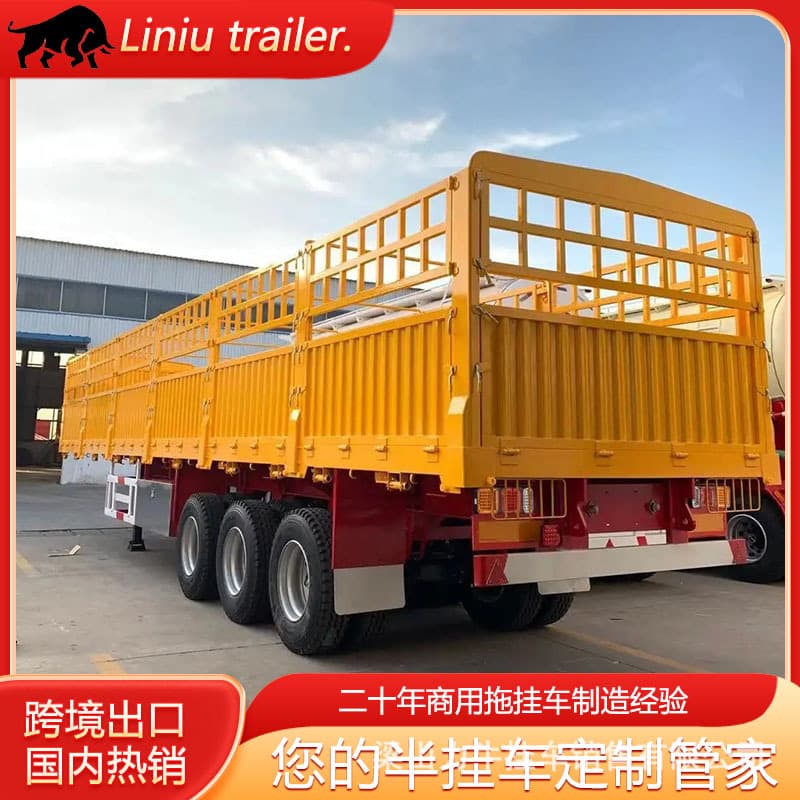 Factory supplies 13-meter light-duty semi-trailers, three-axle high-sided semi-trailers, double-door semi-trailers.