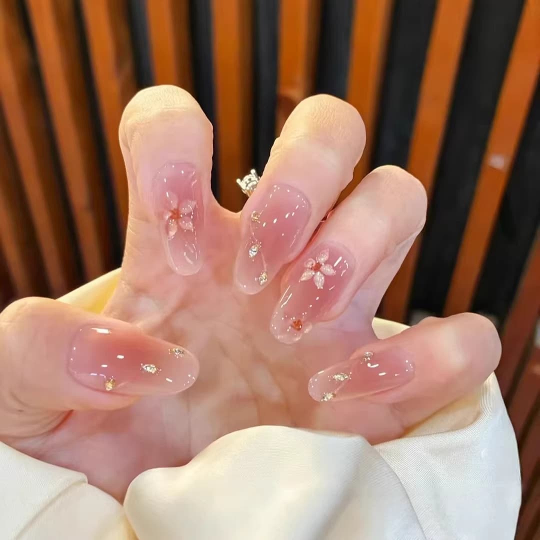Huajian Liuli New Handmade Wearable Nails Premium Press-On Nails Wholesale