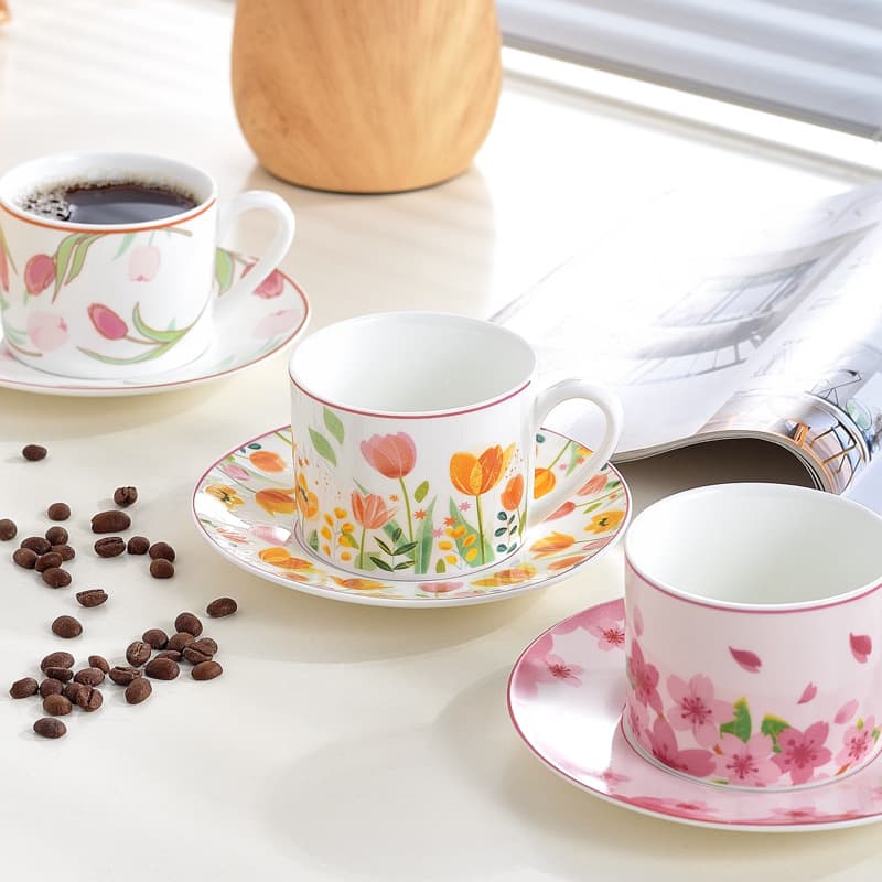 Hand-painted Floral Coffee Cup and Saucer Set Ceramic Mug High-End Afternoon Tea Gift Grand Opening Present