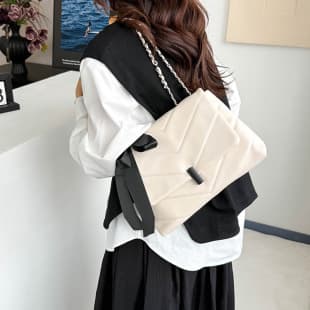 Cross-Border Bag for Women 2024 Spring New Simple Fashion Chanel Style Single Shoulder Crossbody Chain Bag Small Square Bag