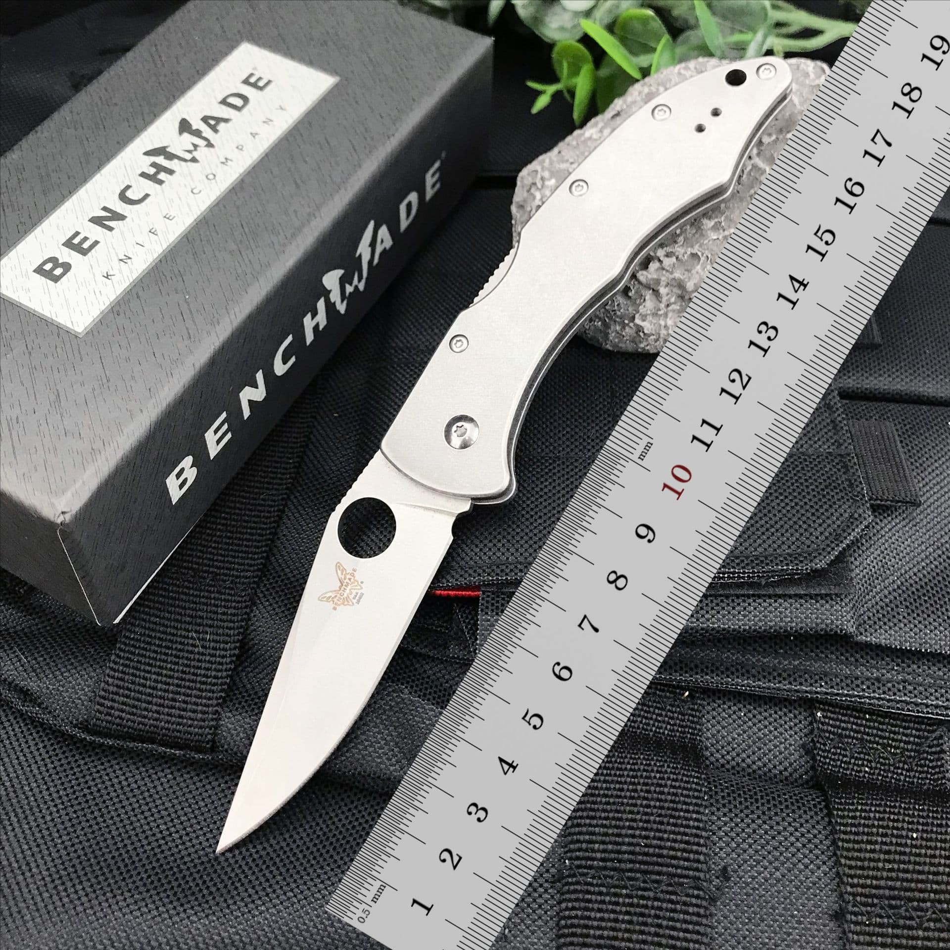 Butterfly 10402 folding knife high quality outdoor knife wilderness survival knife 420 steel handle folding knife butterfly folding knife