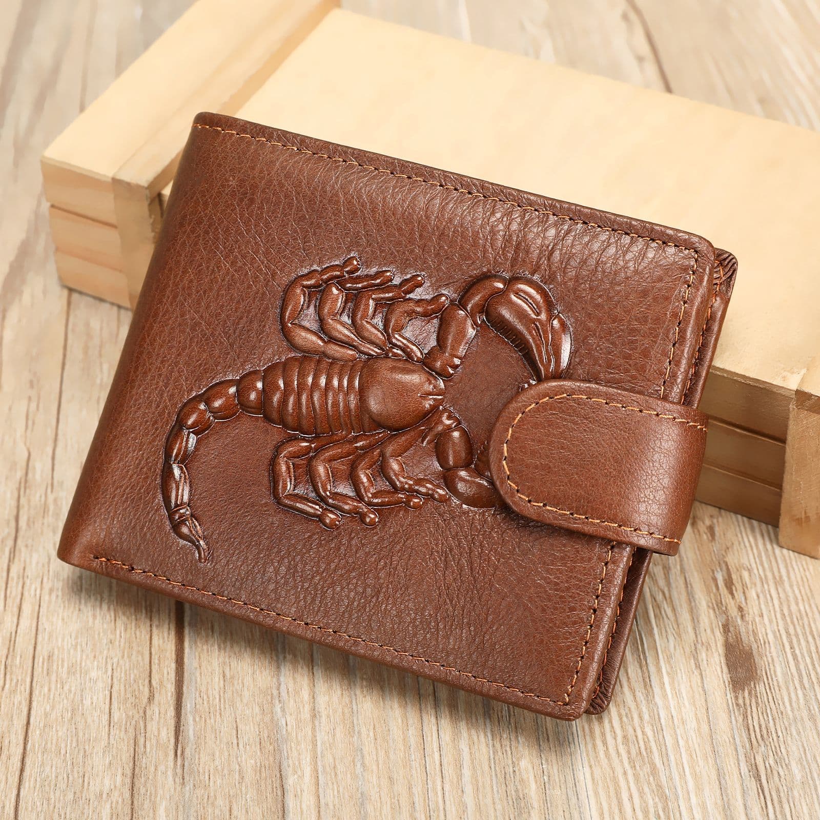 Cross-border High-end Genuine Leather Men's Wallet Cowhide Embossed Wallet Fashion Versatile Dollar Bill Clip Retro Gift Wallet