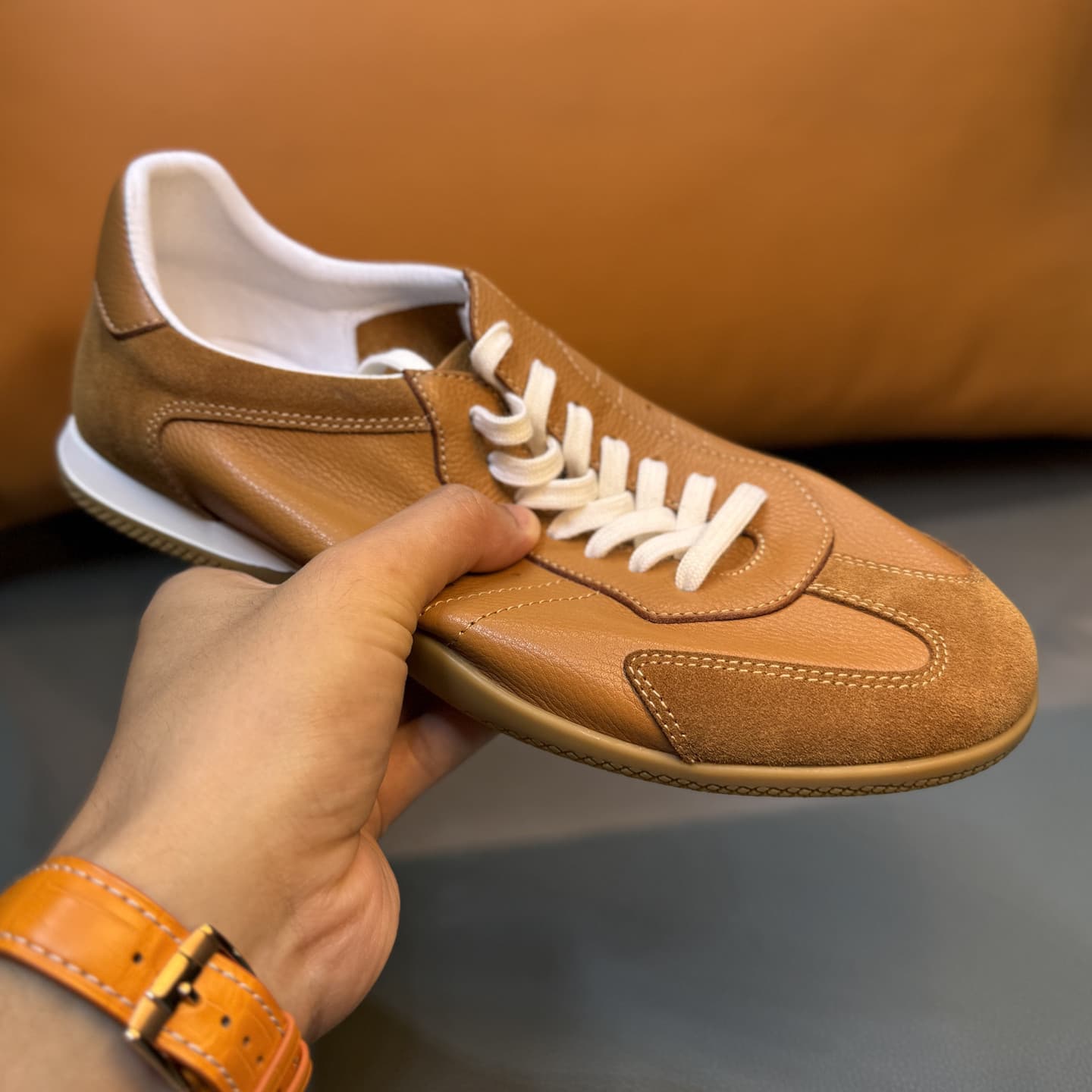 Directly from the Manufacturer: Genuine Leather Retro German Training Shoes for Men, Light Luxury Fashion, First-Layer Cowhide Soft Leather Casual Sneakers, One-Piece Drop Shipping