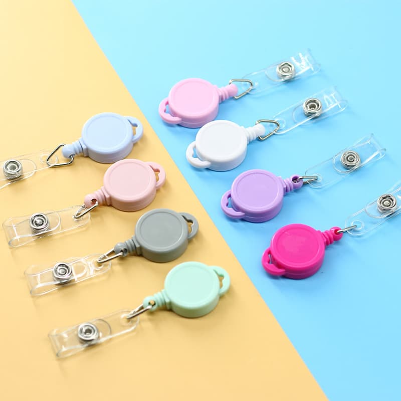 Factory Stock Wholesale Mini Pull-Tab, Retractable Clip, Epoxy Badge Clip, Lanyard, Emblem, Badge Retractable Clip