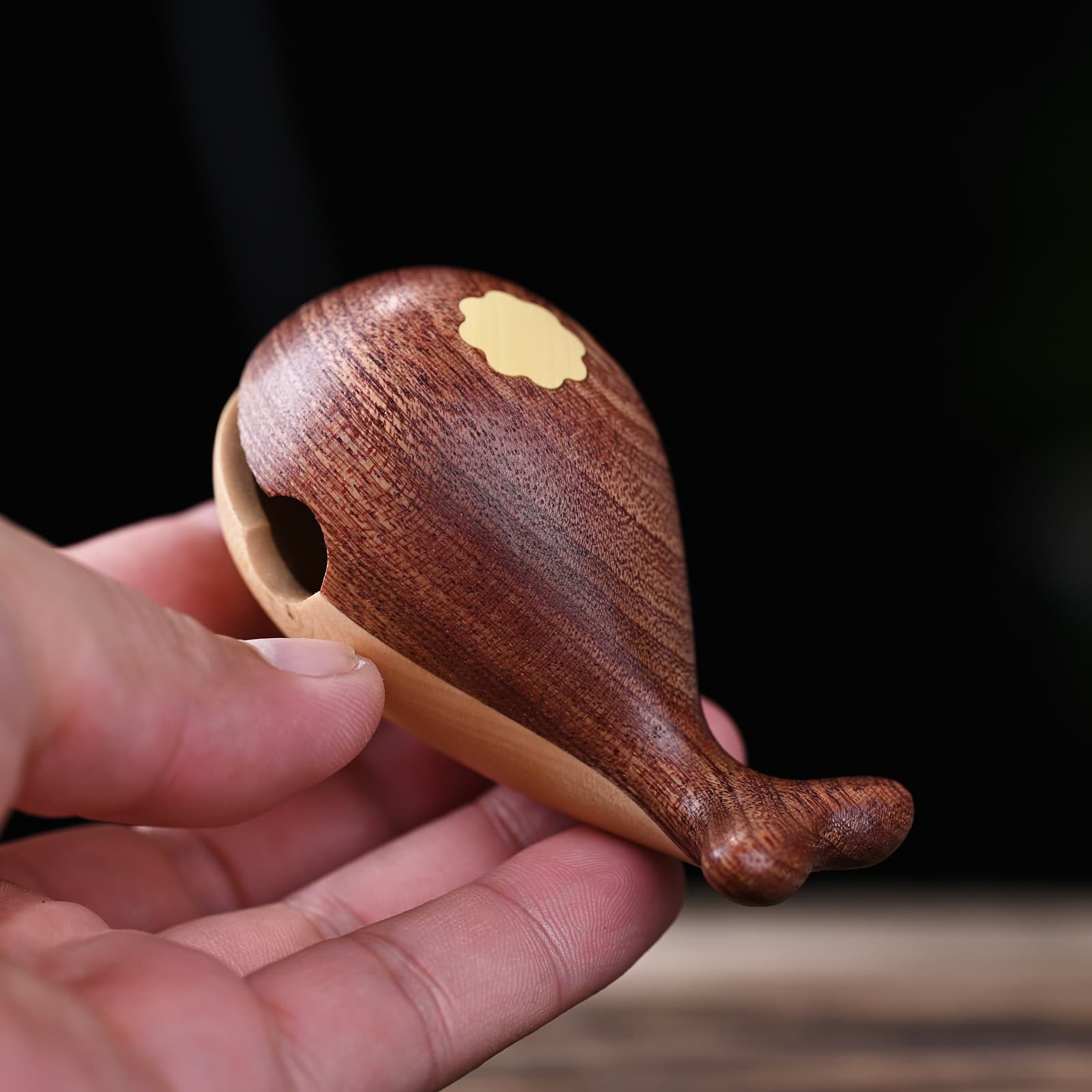 Whale Wooden Fish Percussion Cute Portable Stress Relief, Office Meditation Percussion Instrument, Solid Wood Decor Buddhist-inspired Toy Gift