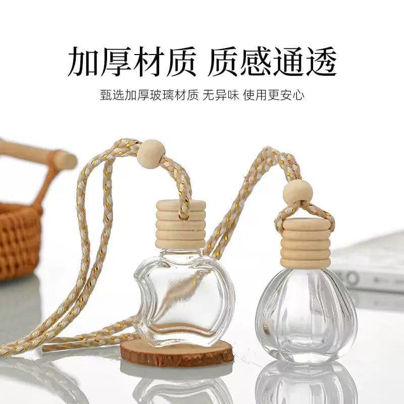 Wholesale lanyard car aromatherapy 10ml exquisite and compact car transparent glass aromatherapy diffuser bottle perfume refill bottle
