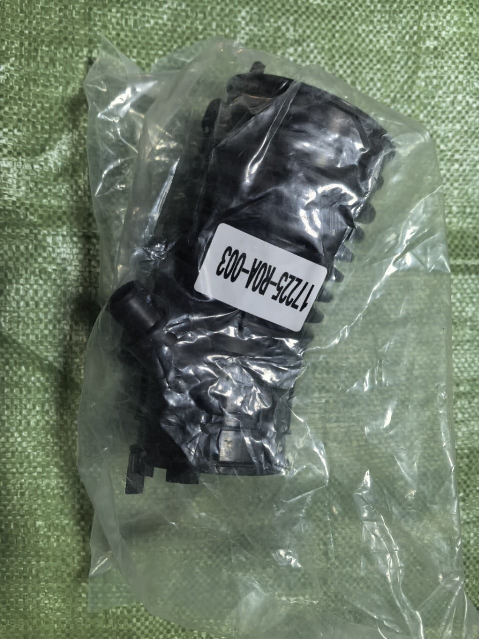 17225-R0A-000 Air Pipe