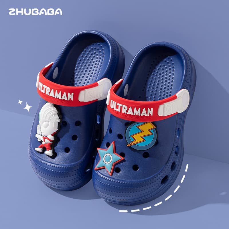 Ultraman Children's Summer Clog Sandals, Boys' Beach Shoes, Closed-Toe Soft Sole Slippers, Outdoor Wear, Toddler Slippers