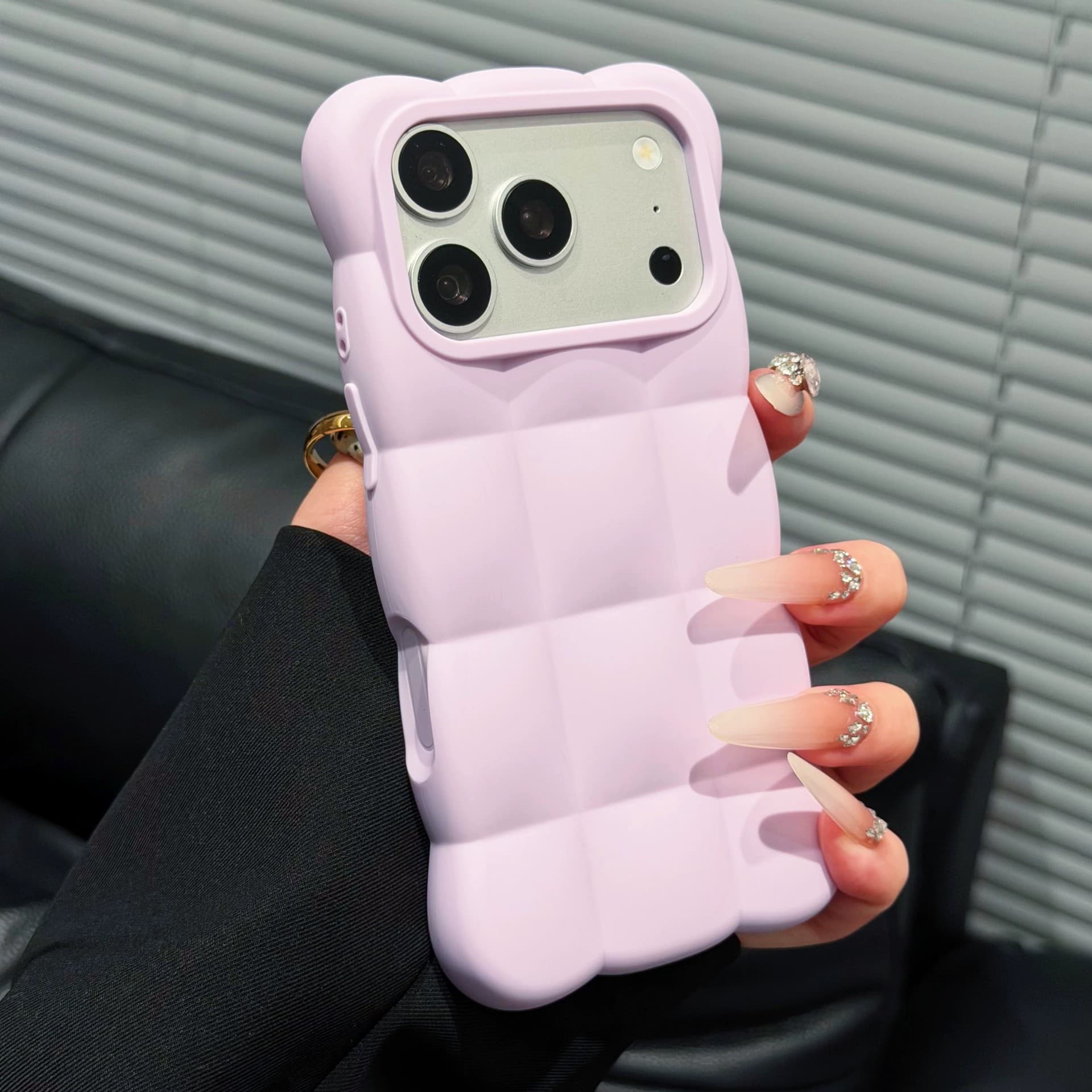 Compatible with iPhone 17 Pro Max Macaron Solid Color Contrast Cloud Grid Airbag Case for iPhone 18/16
