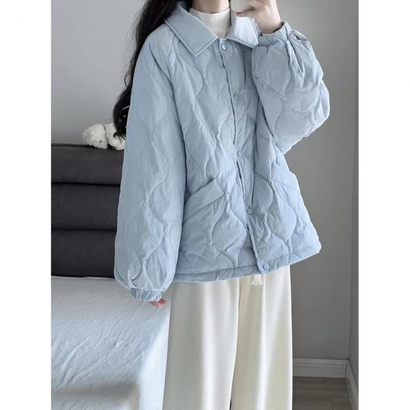 2025 autumn/winter new lightweight padded cotton coat for women, loose lapel Korean-style short jacket, trendy.